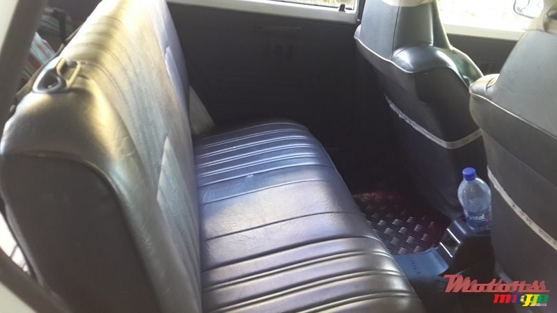 1988' Toyota Corolla photo #4