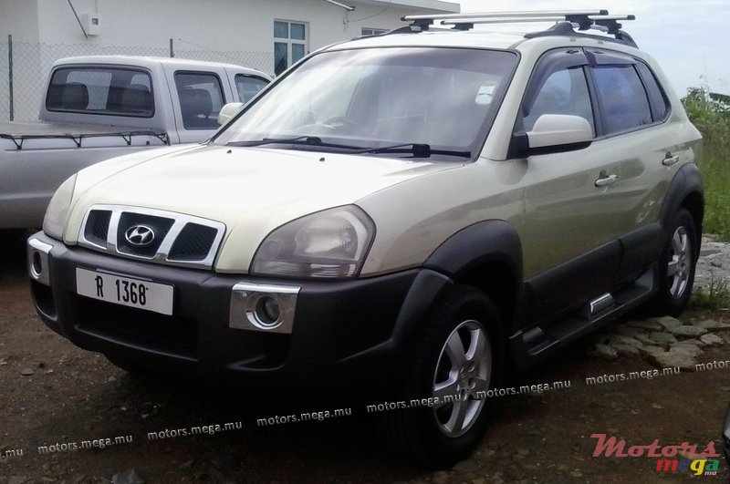 2005' Hyundai Tucson JEEP photo #1