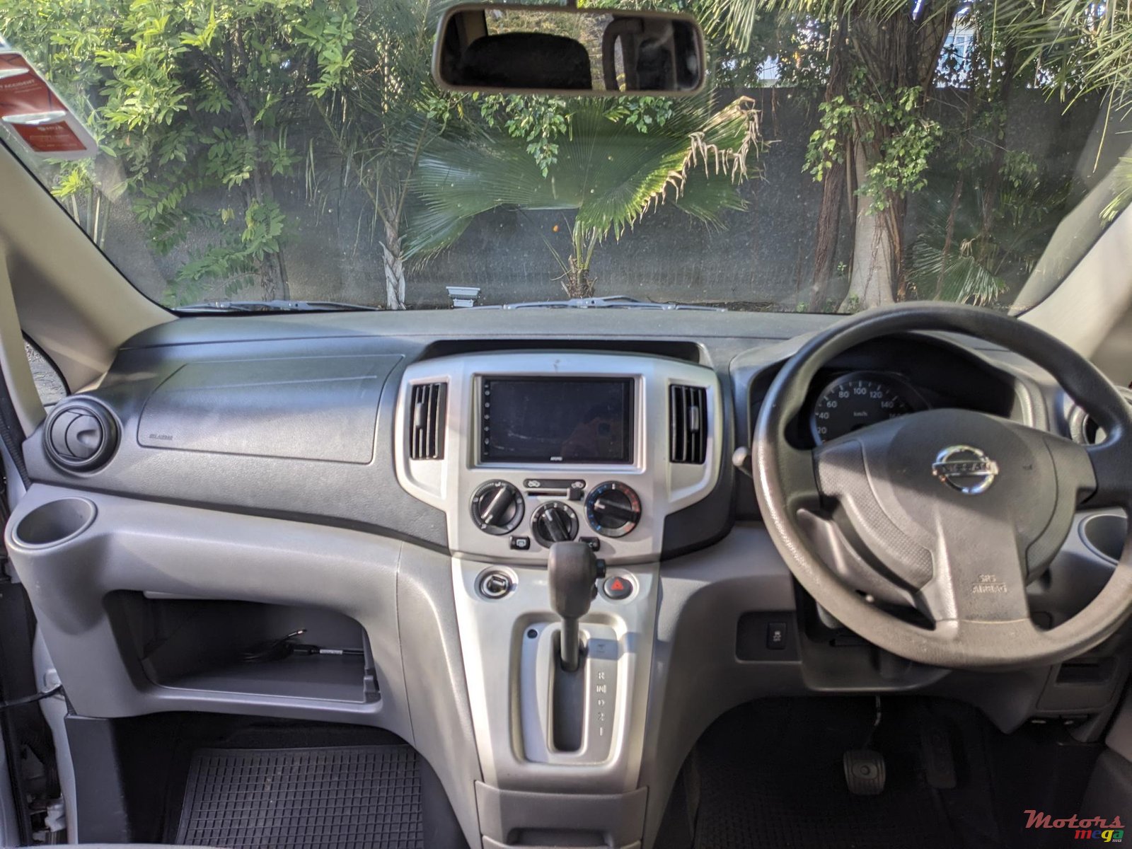 2016' Nissan NV200 photo #5