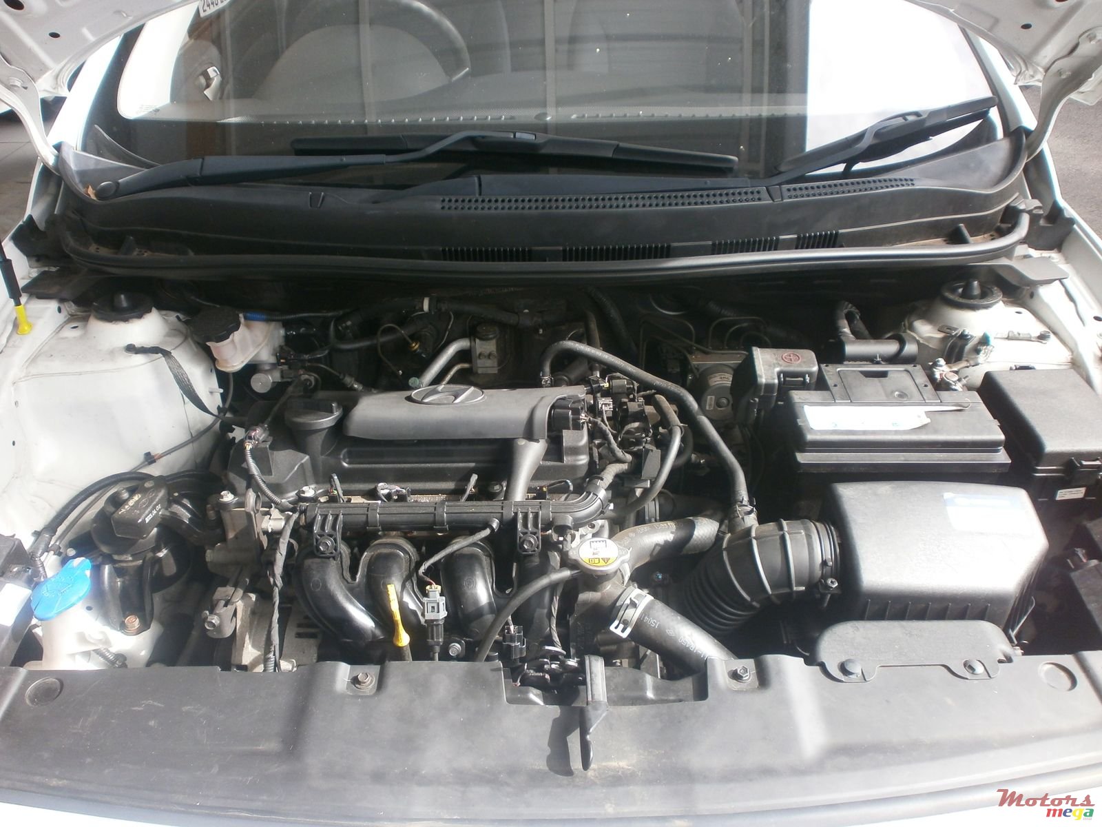 2015' Hyundai Accent photo #5