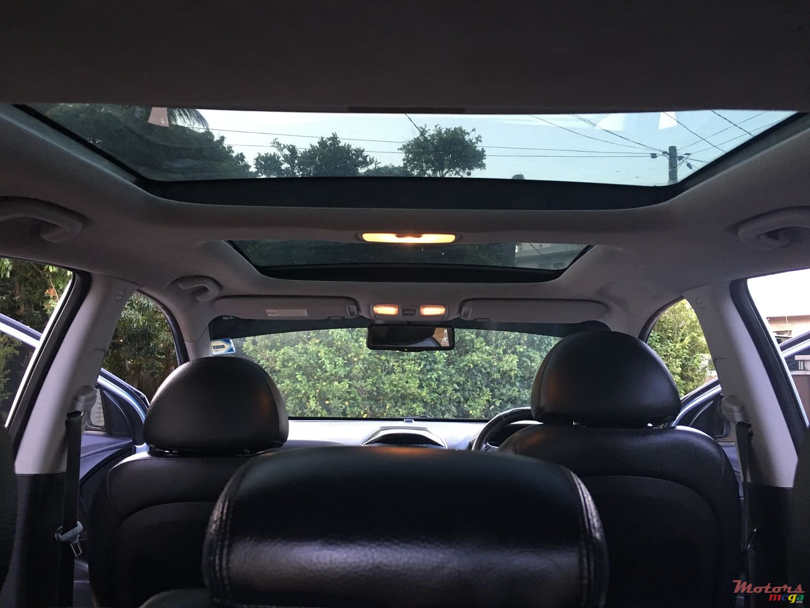 2010' Hyundai ix35 photo #7