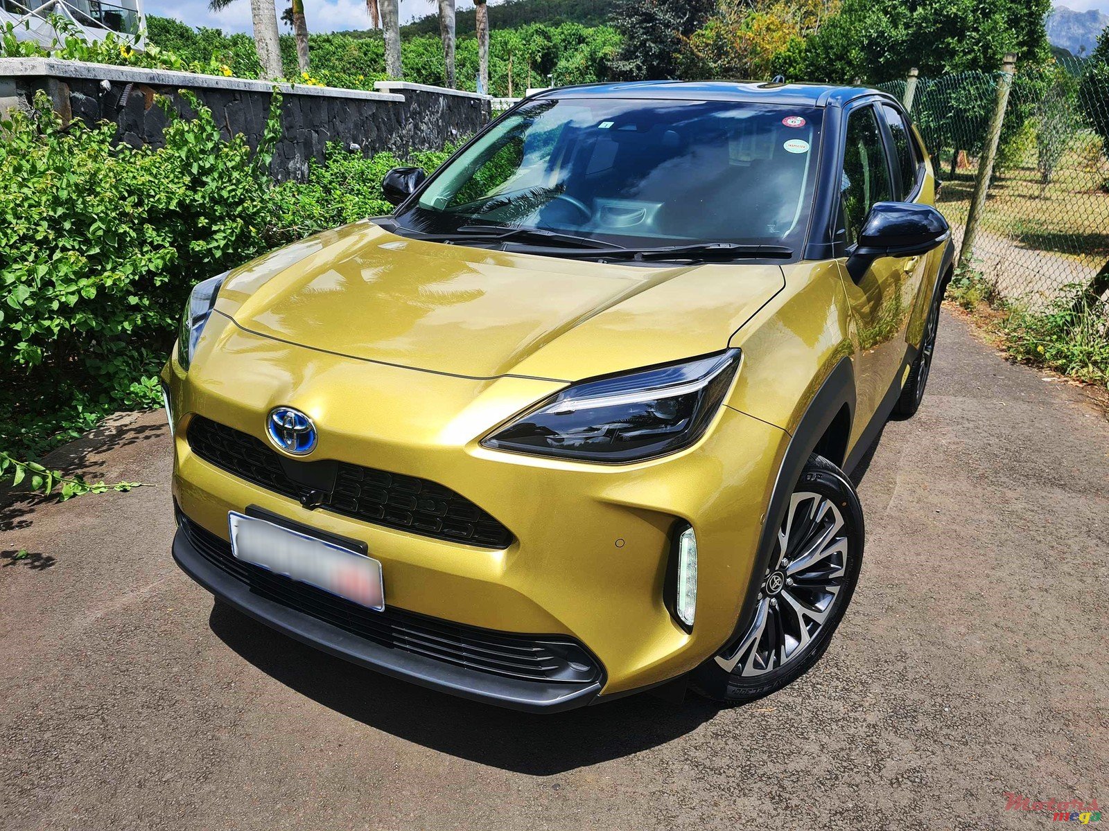 2022' Toyota Yaris Cross 1.5 Hybrid photo #6