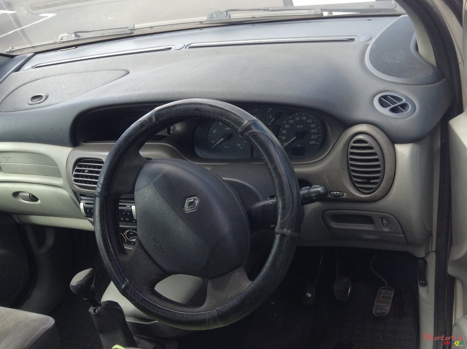 2001' Renault Scenic photo #4