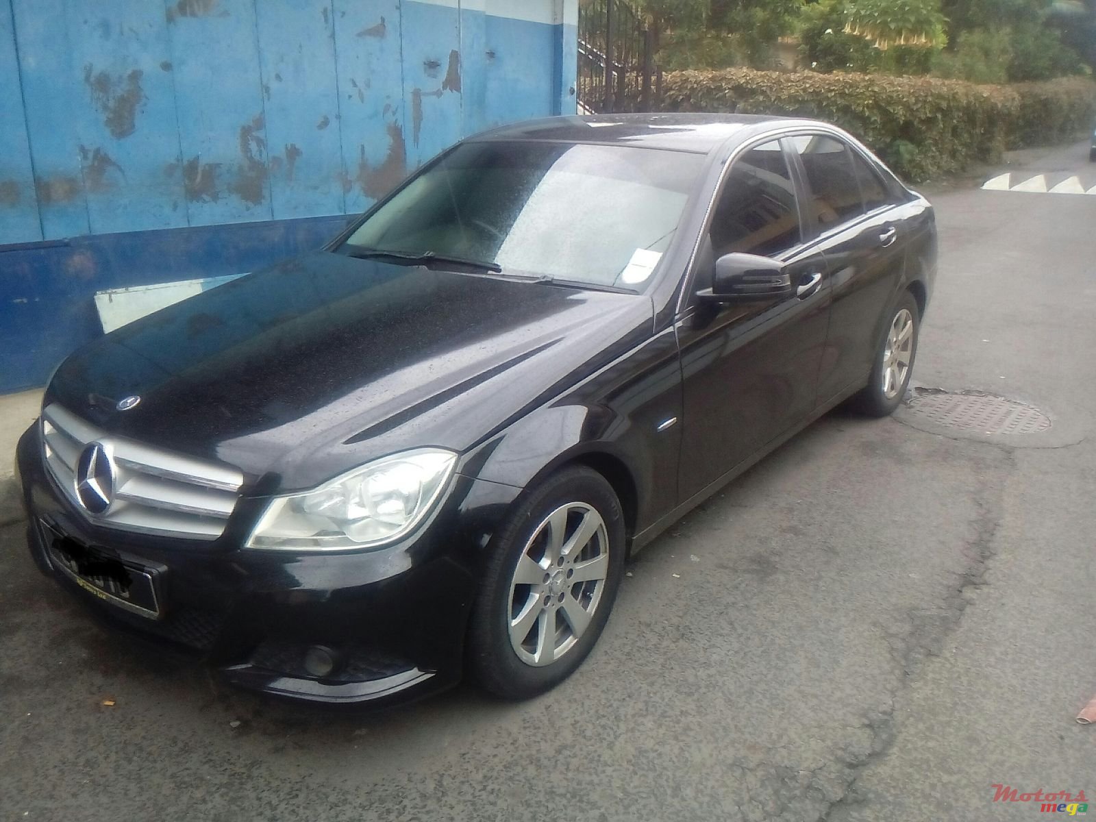 2011' Mercedes-Benz CL 180 photo #3