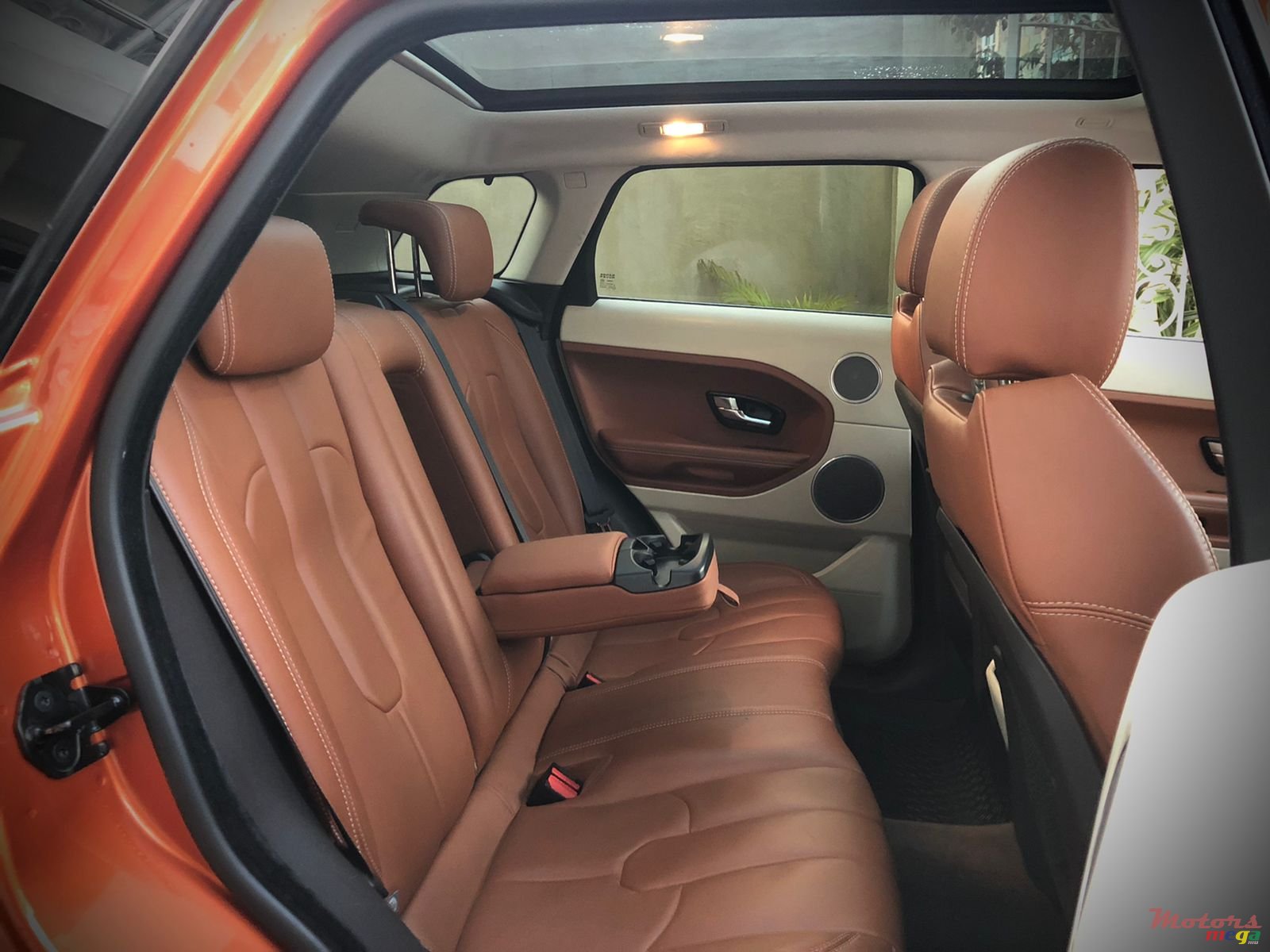 2014' Land Rover Range Rover Evoque photo #7