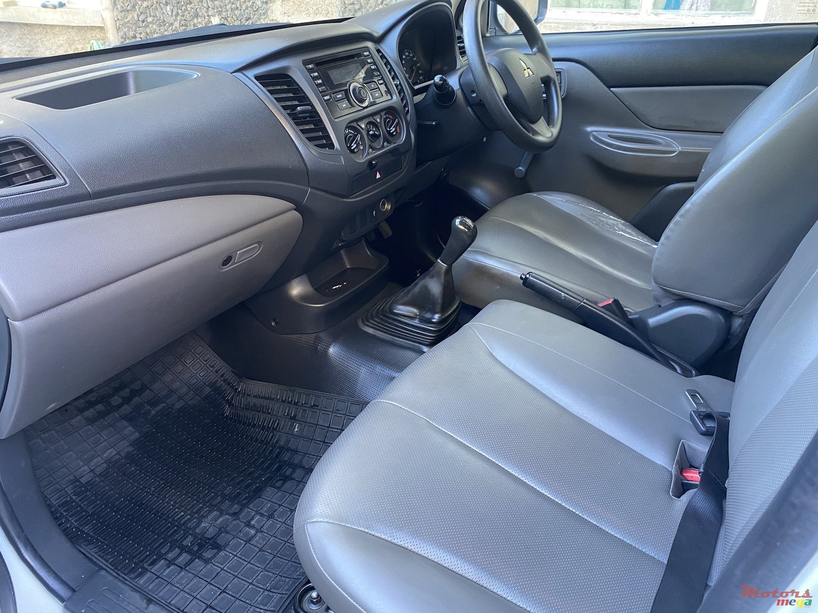 2020' Mitsubishi L 200 DiD commonrail photo #6