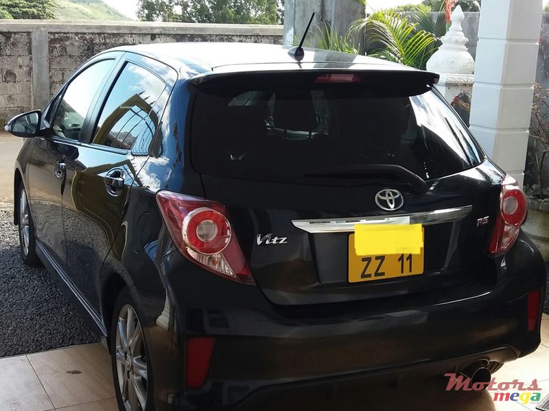 2011' Toyota Vitz RS SPORT 15OO CC ORIGIN photo #2