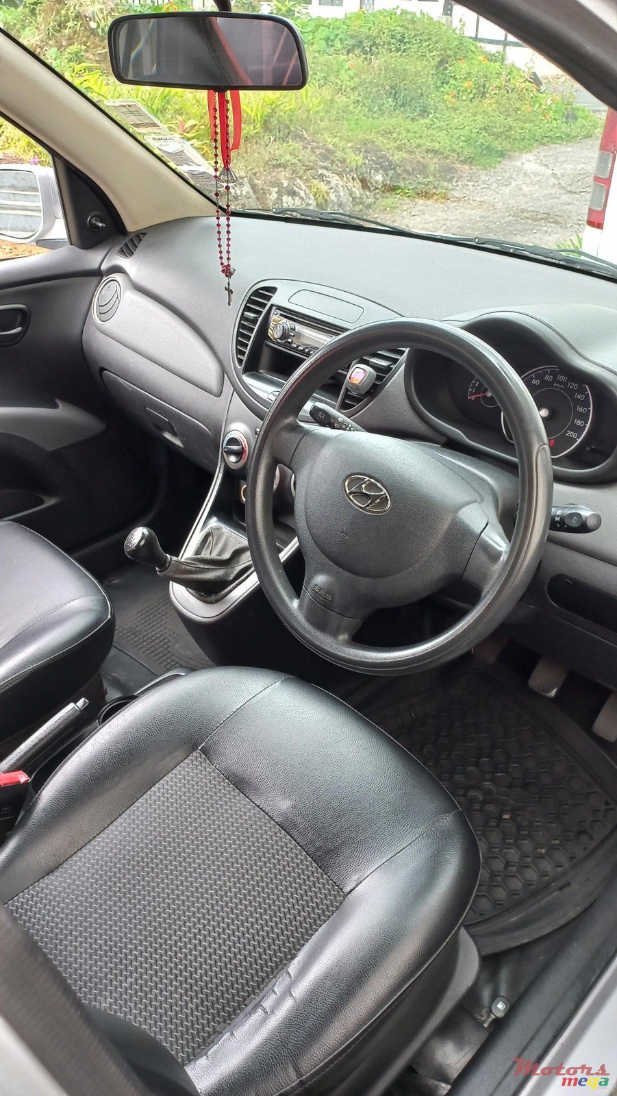 2014' Hyundai i10 photo #5