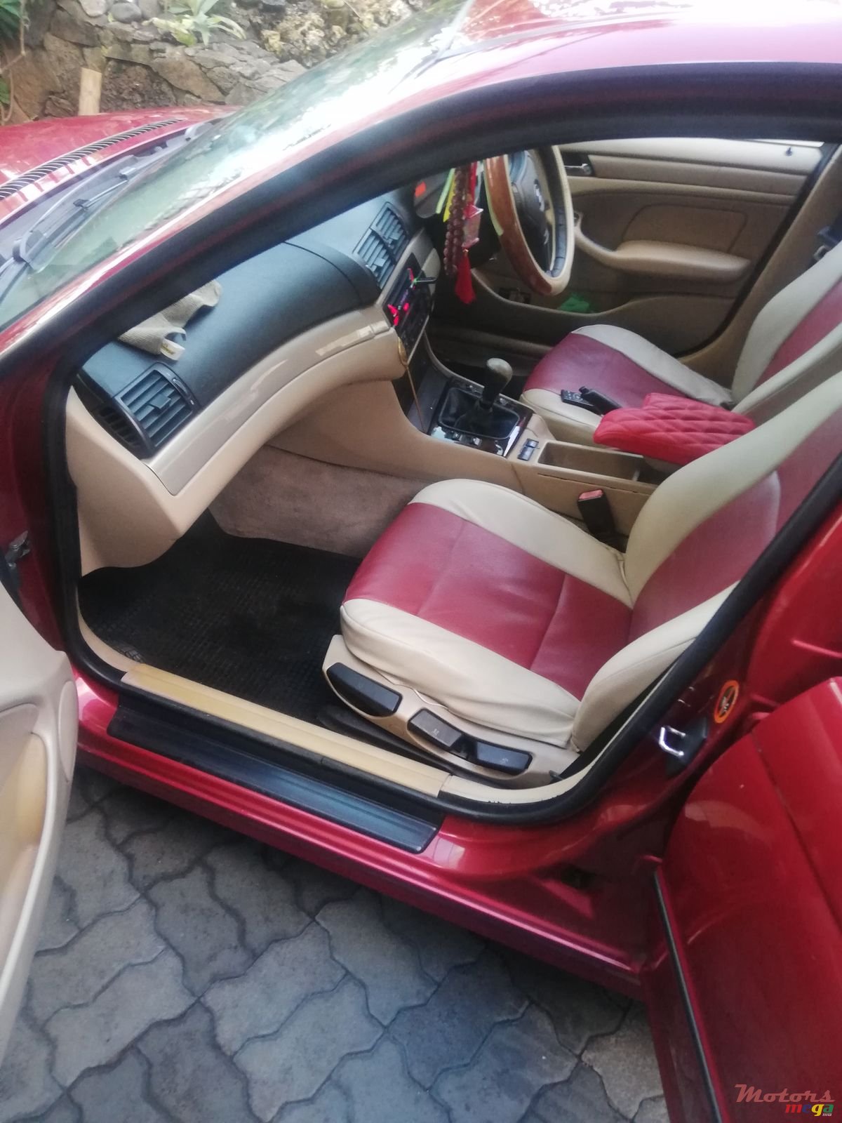 2000' BMW 3 Series E46 2000-2005 photo #3