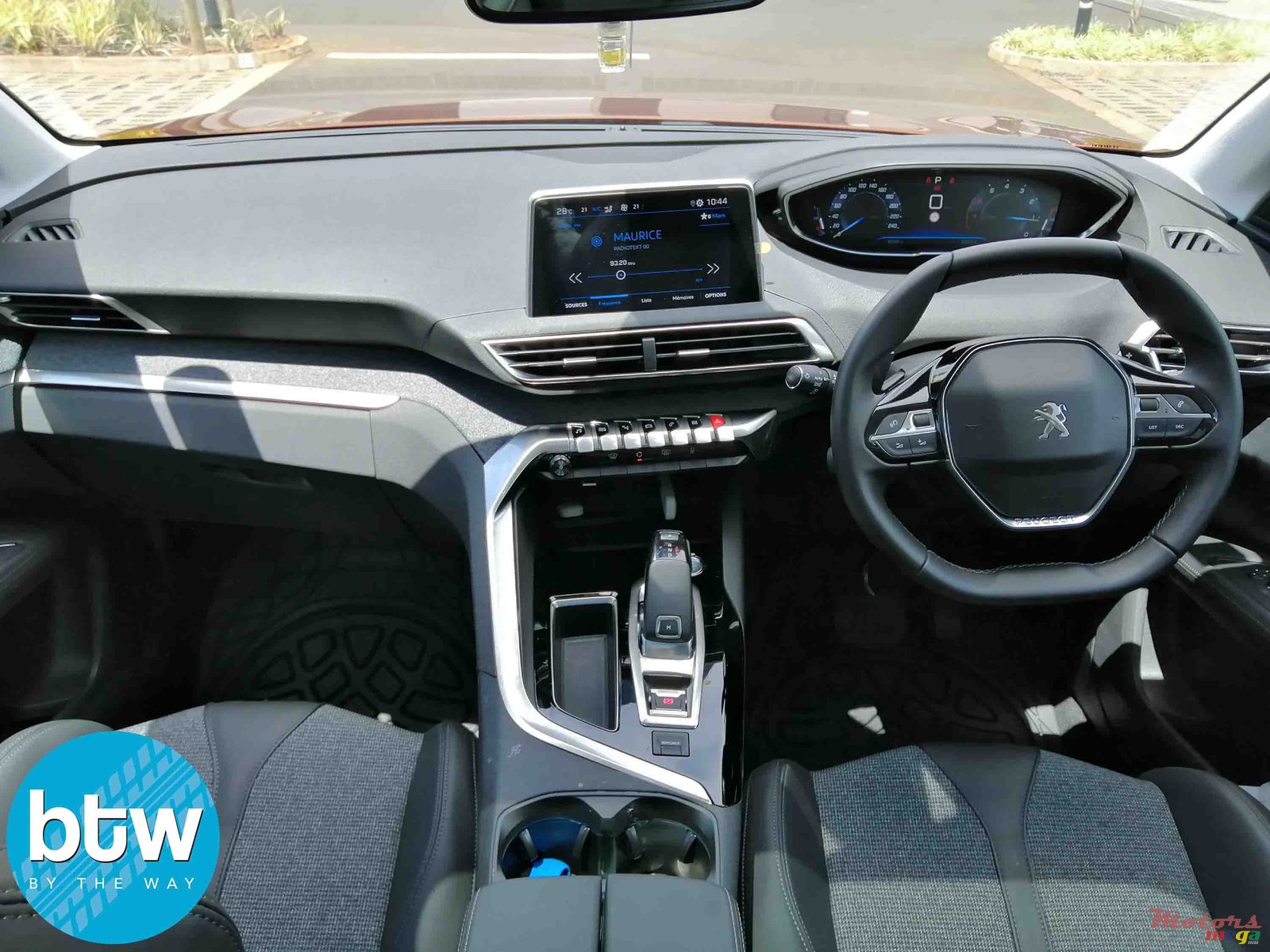 2019' Peugeot 3008 photo #6