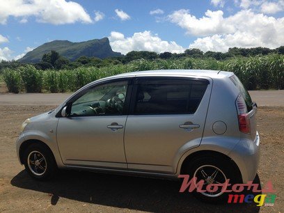 2008' Toyota Paseo Passo photo #2