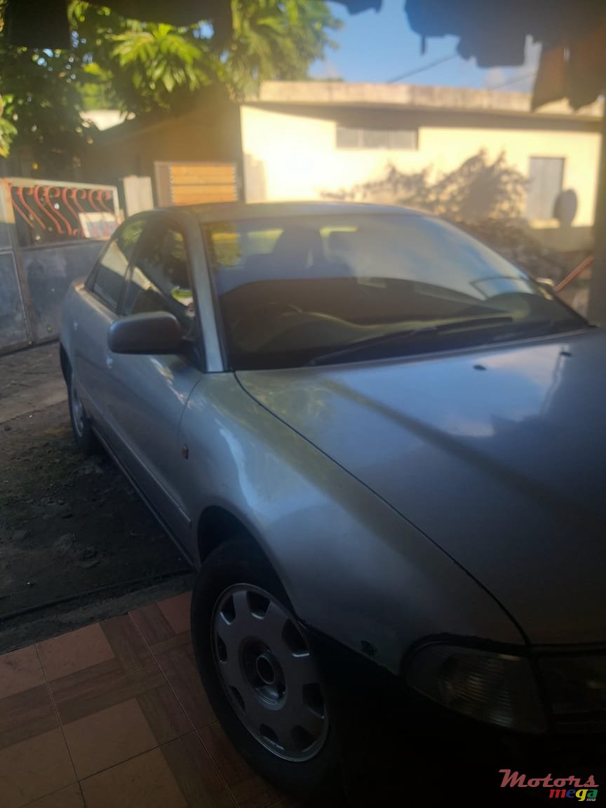 1998' Audi A4 b5 v6 2.4L 30v photo #5