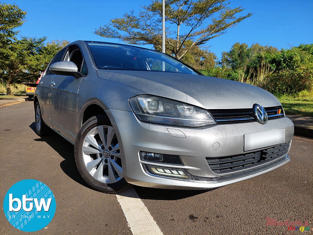 2015' Volkswagen Golf VII photo #1
