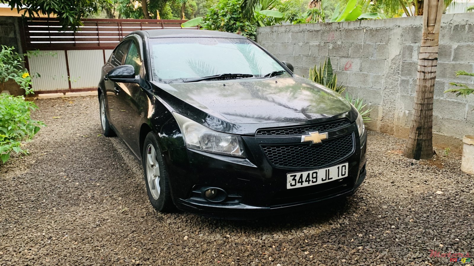 2010' Chevrolet Cruze photo #4