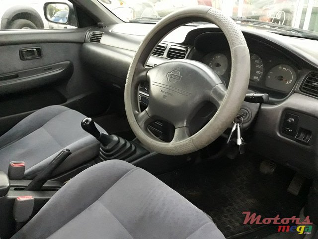 1998' Nissan B 14 photo #5