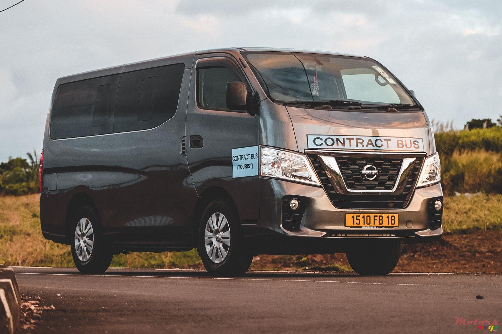 2018' Nissan photo #2