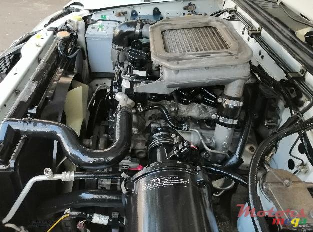 2014' Nissan Hardbody photo #4