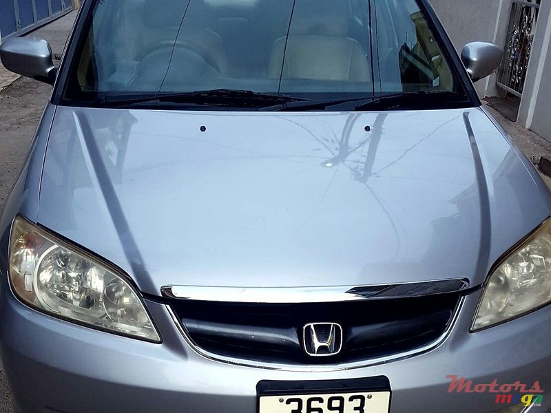 2005' Honda Civic 10/10  VTI photo #1