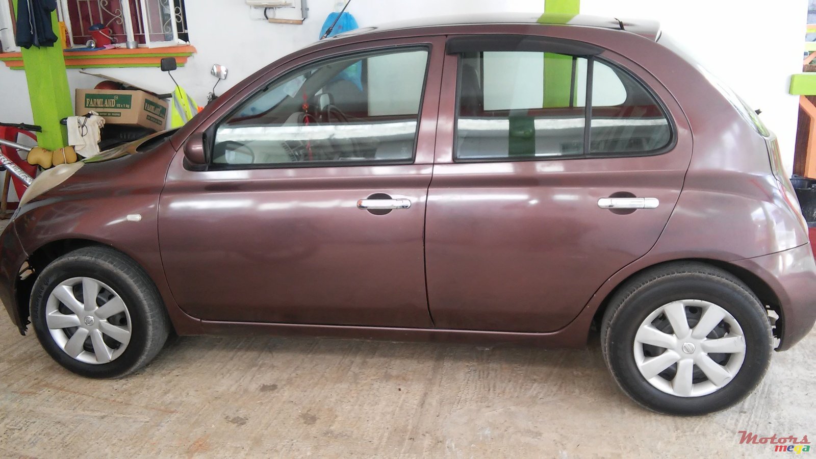 2004' Nissan Micra photo #1