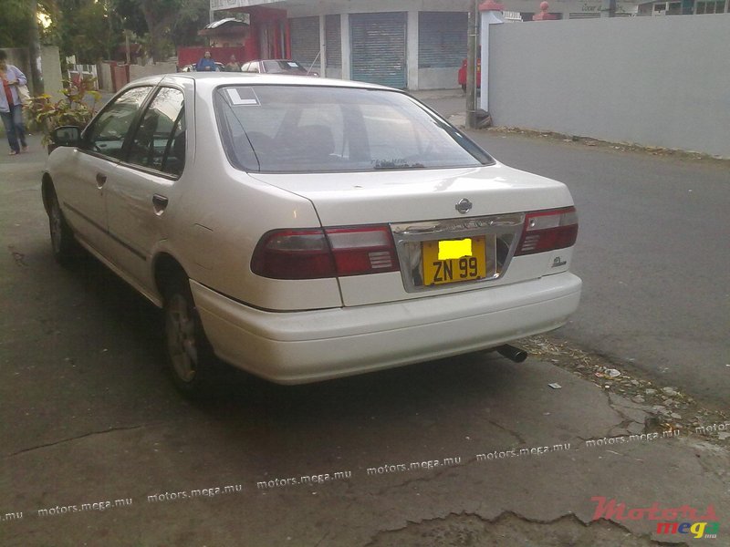 1999' Nissan B14 photo #2