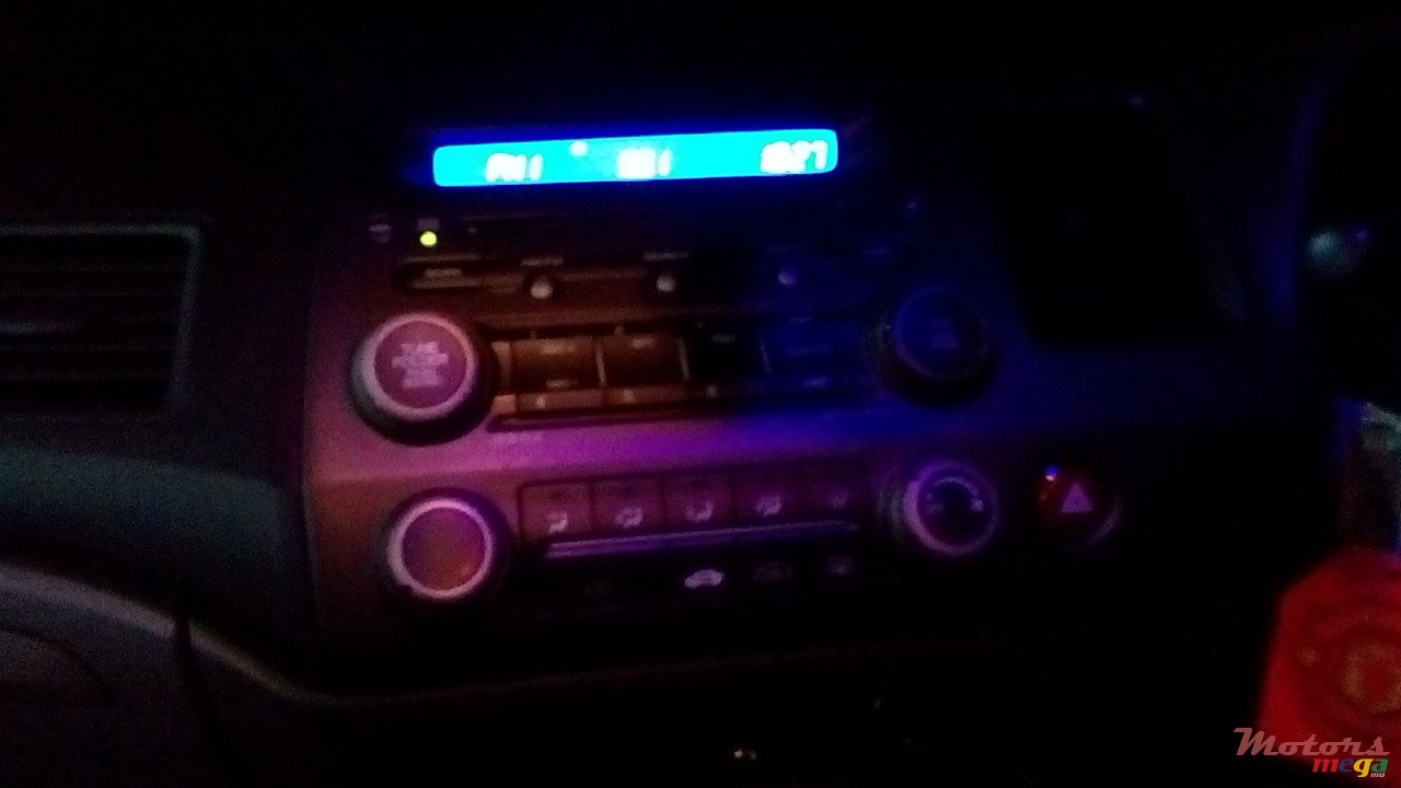 2008' Honda Civic photo #6