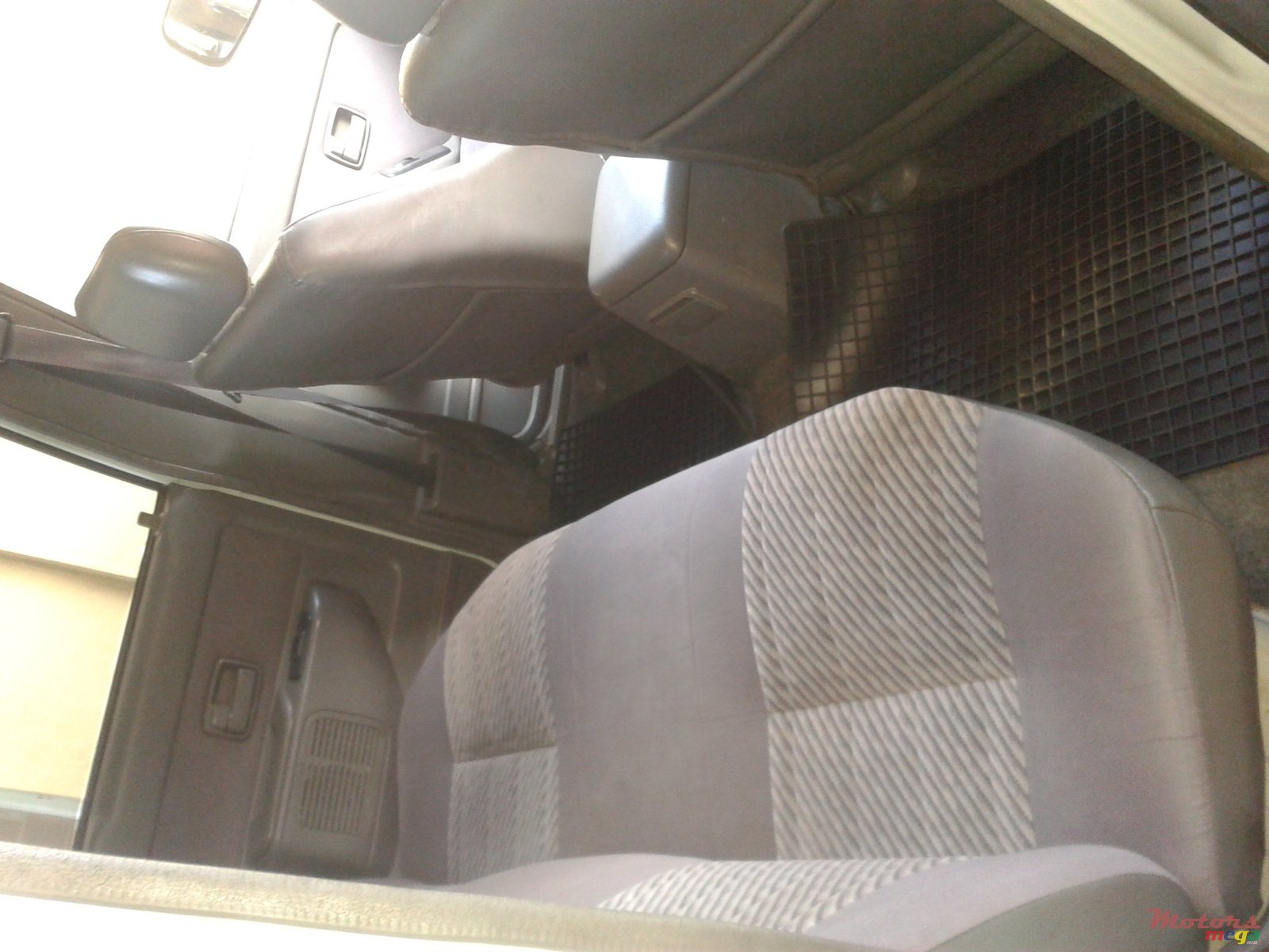 1999' Isuzu photo #4