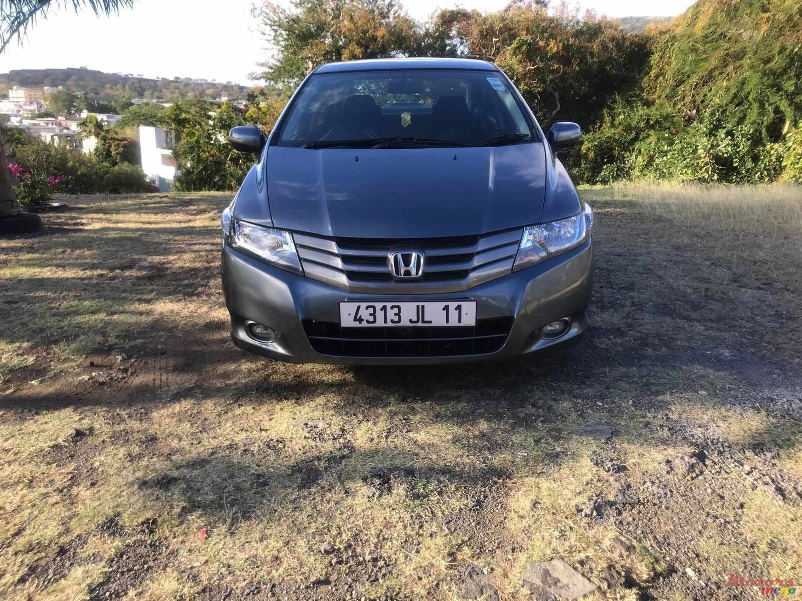 2011' Honda City photo #1