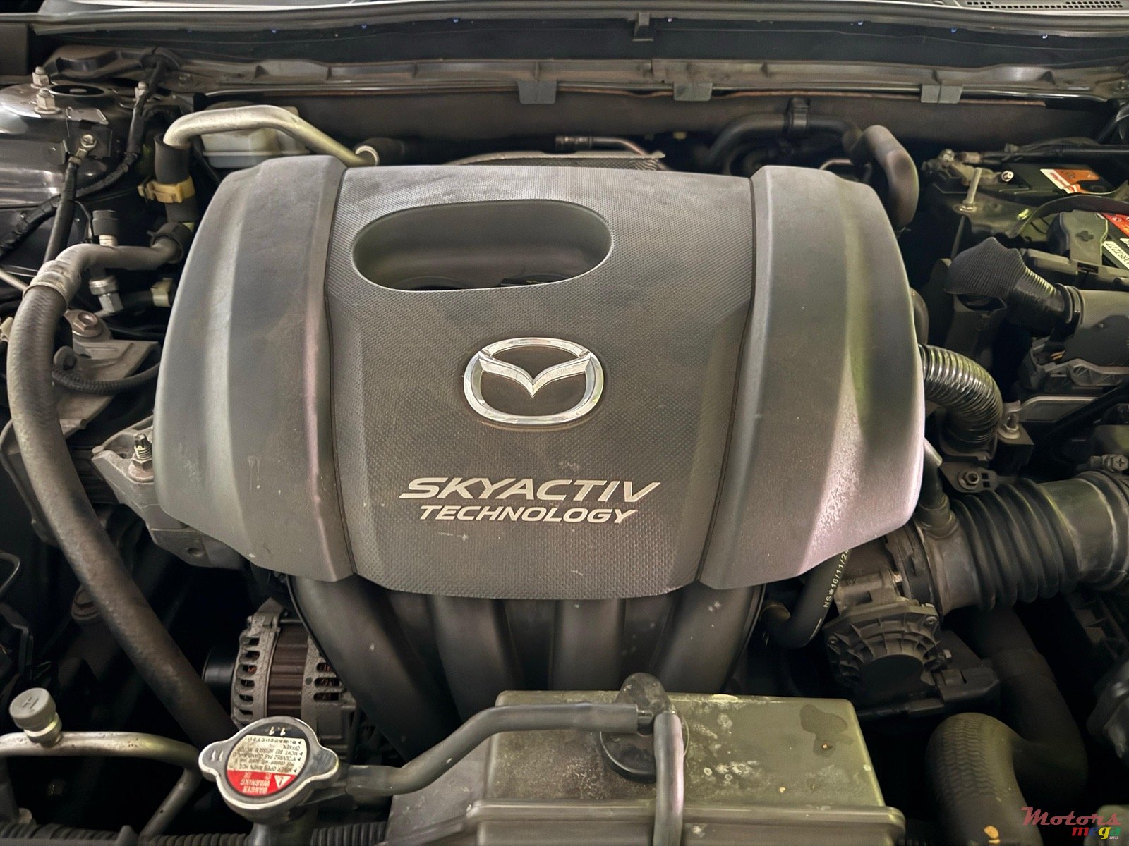 2017' Mazda Axela photo #6
