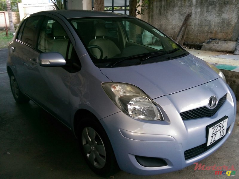 2010' Toyota Vitz photo #1