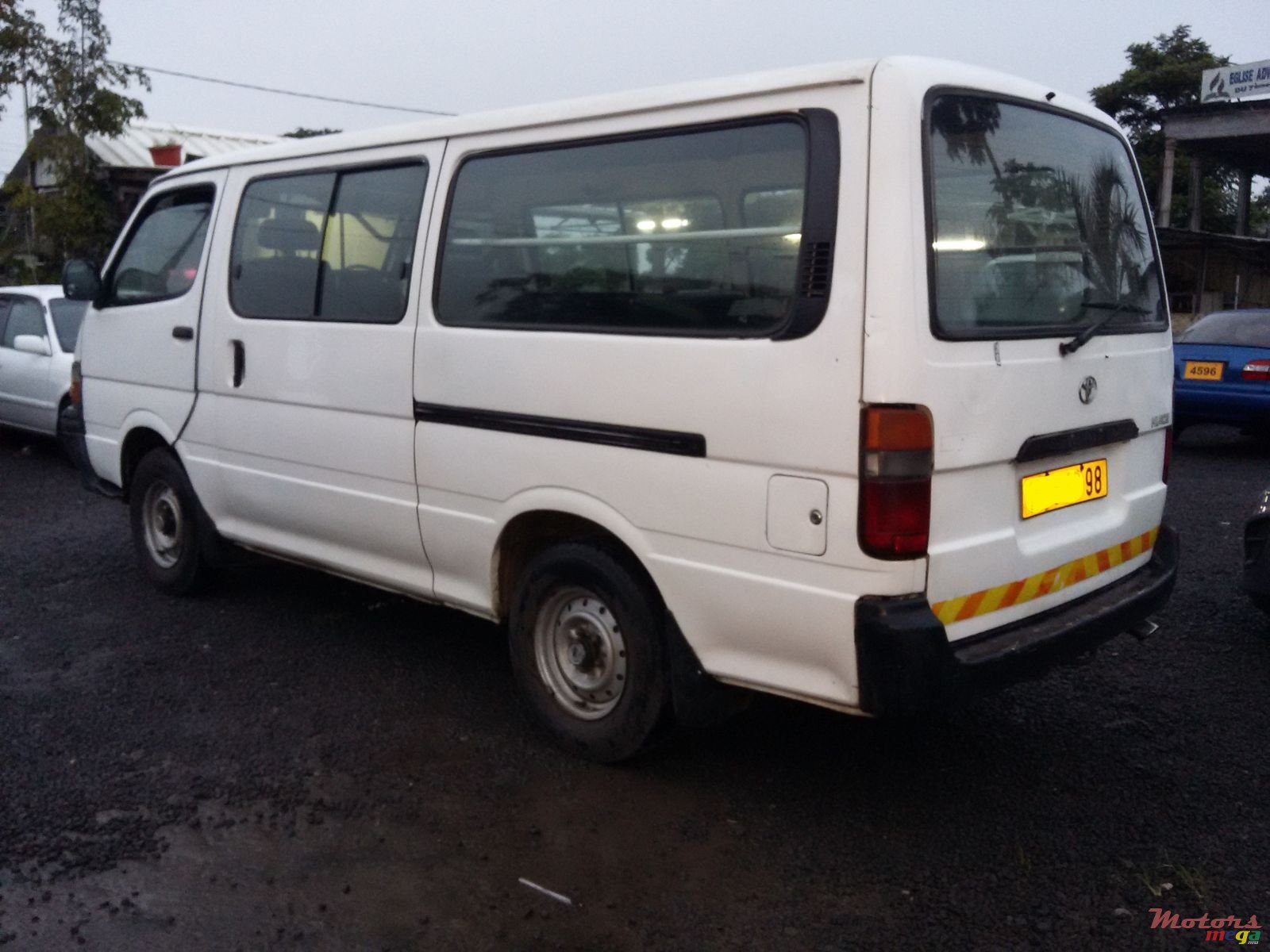 1998' Toyota Hiace photo #4