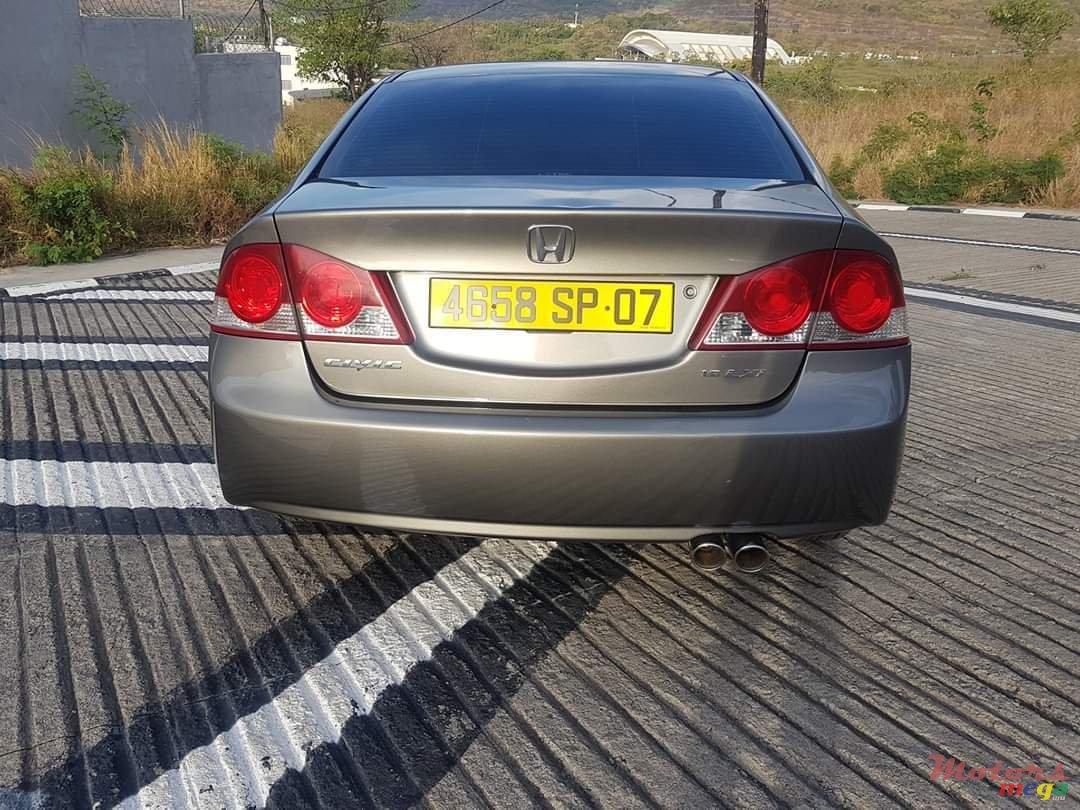 2007' Honda photo #1