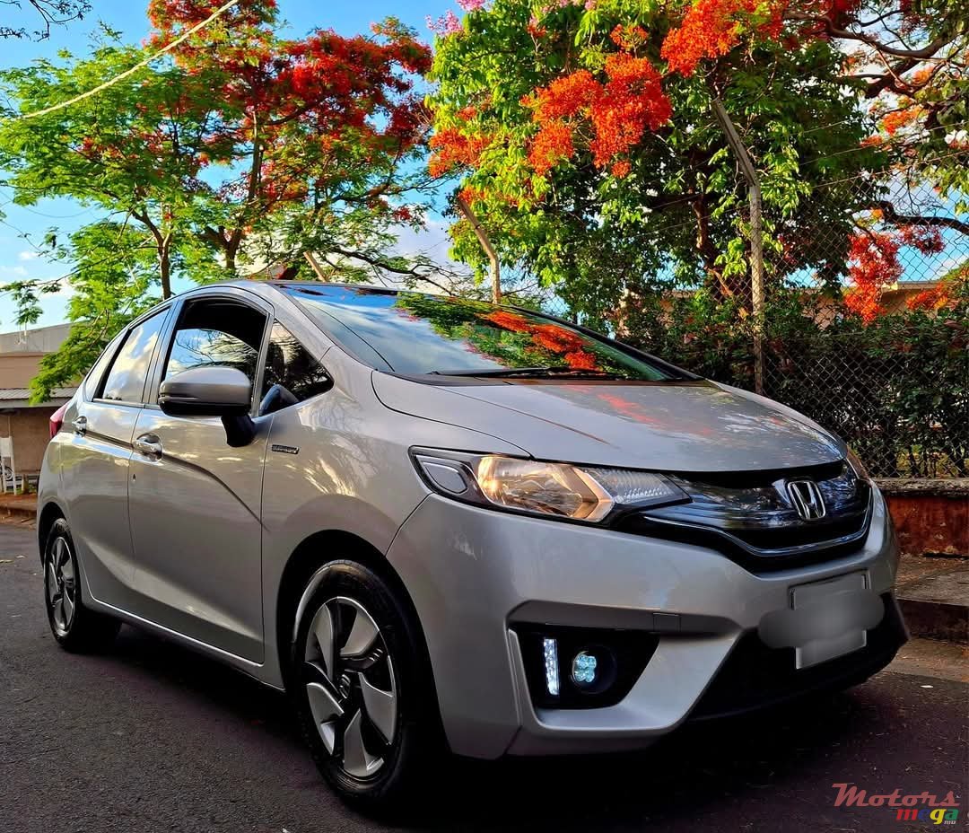 2014' Honda Fit photo #1