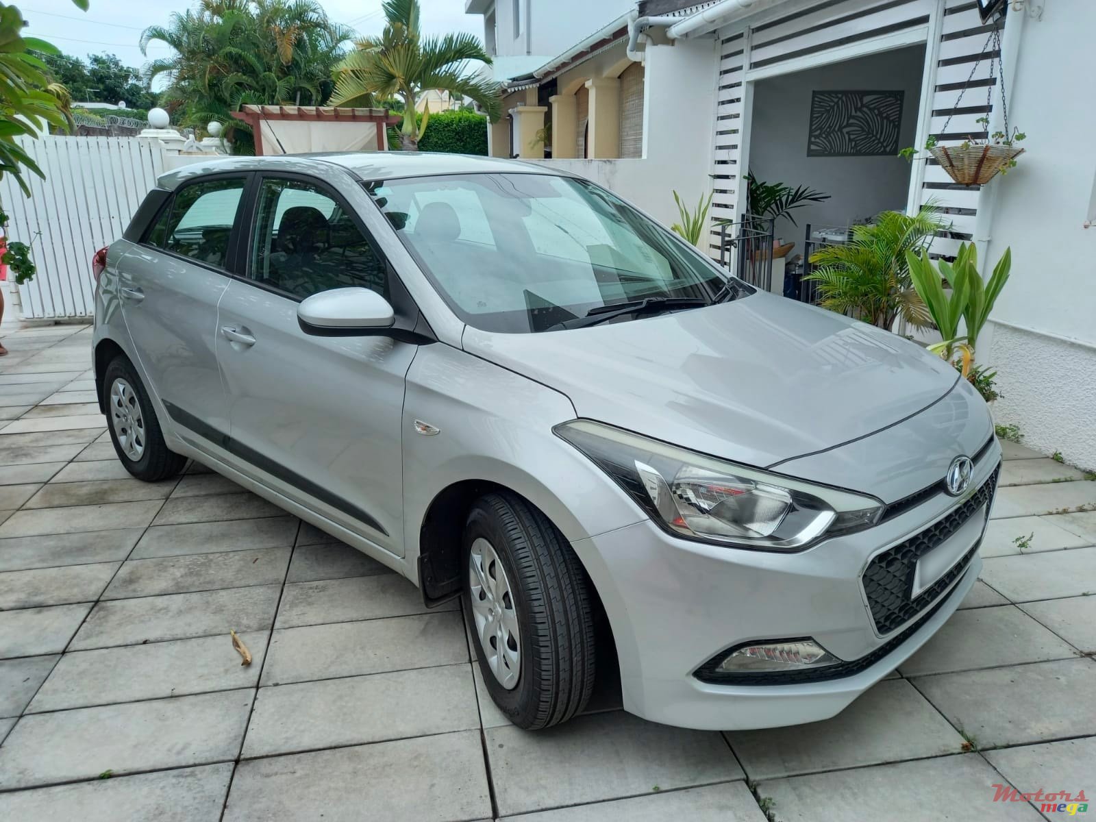 2018' Hyundai i20 photo #1