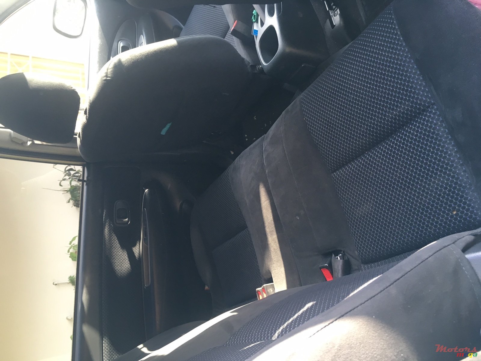 2009' Toyota Avanza photo #3