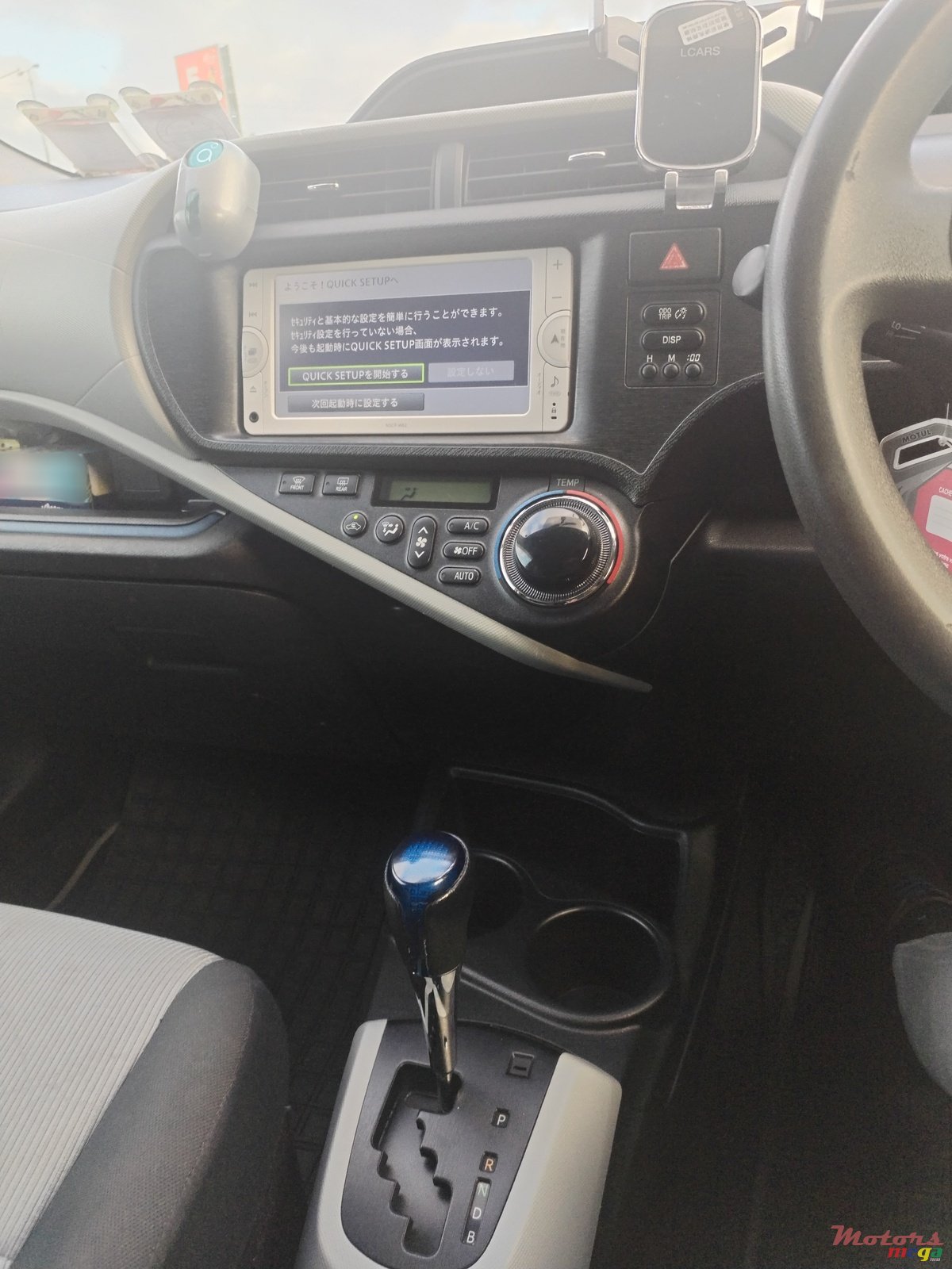 2014' Toyota Aqua photo #4