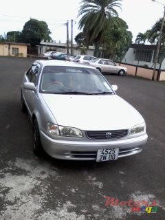 2000' Toyota Corolla photo #1