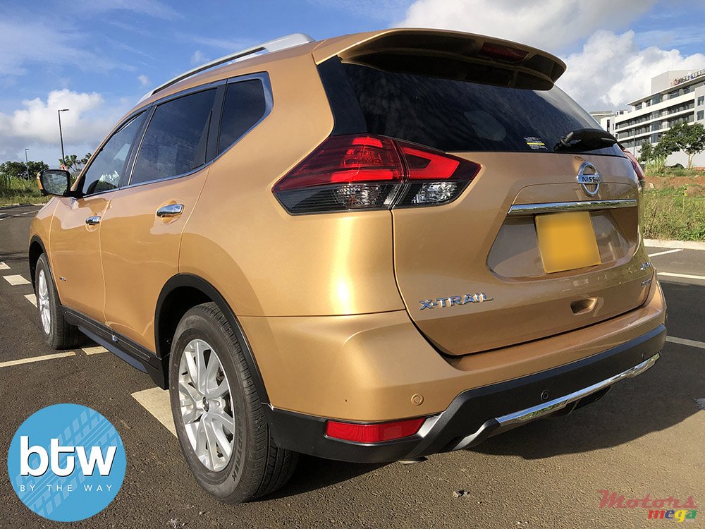 2020' Nissan X-Trail photo #4