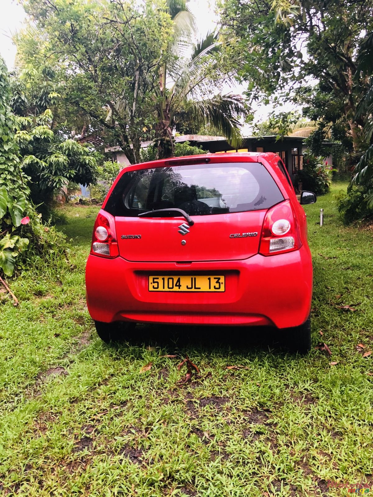 2013' Suzuki Celerio photo #5