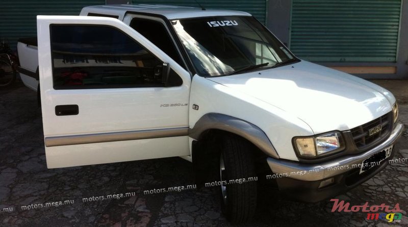 2003' Isuzu KB Series kb250le photo #4