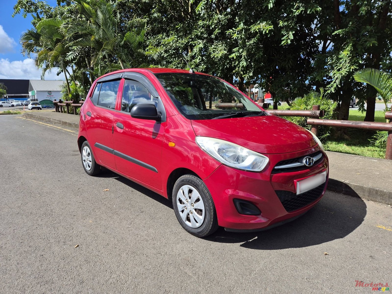 2015' Hyundai i10 photo #1