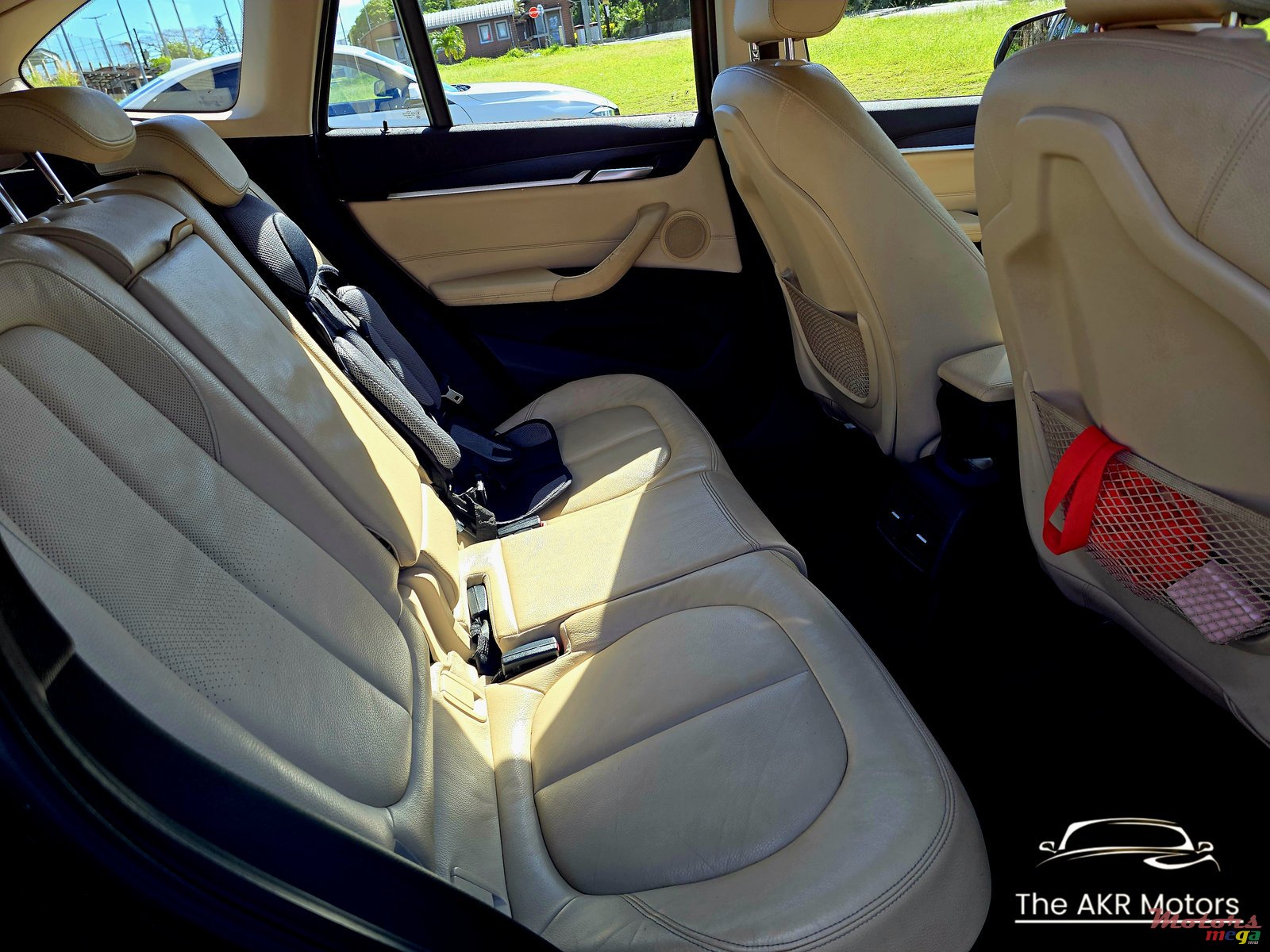 2018' BMW X1 sDrive18i photo #7