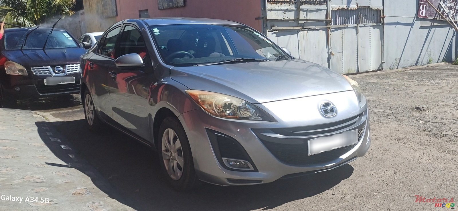 2009' Mazda Axela photo #1