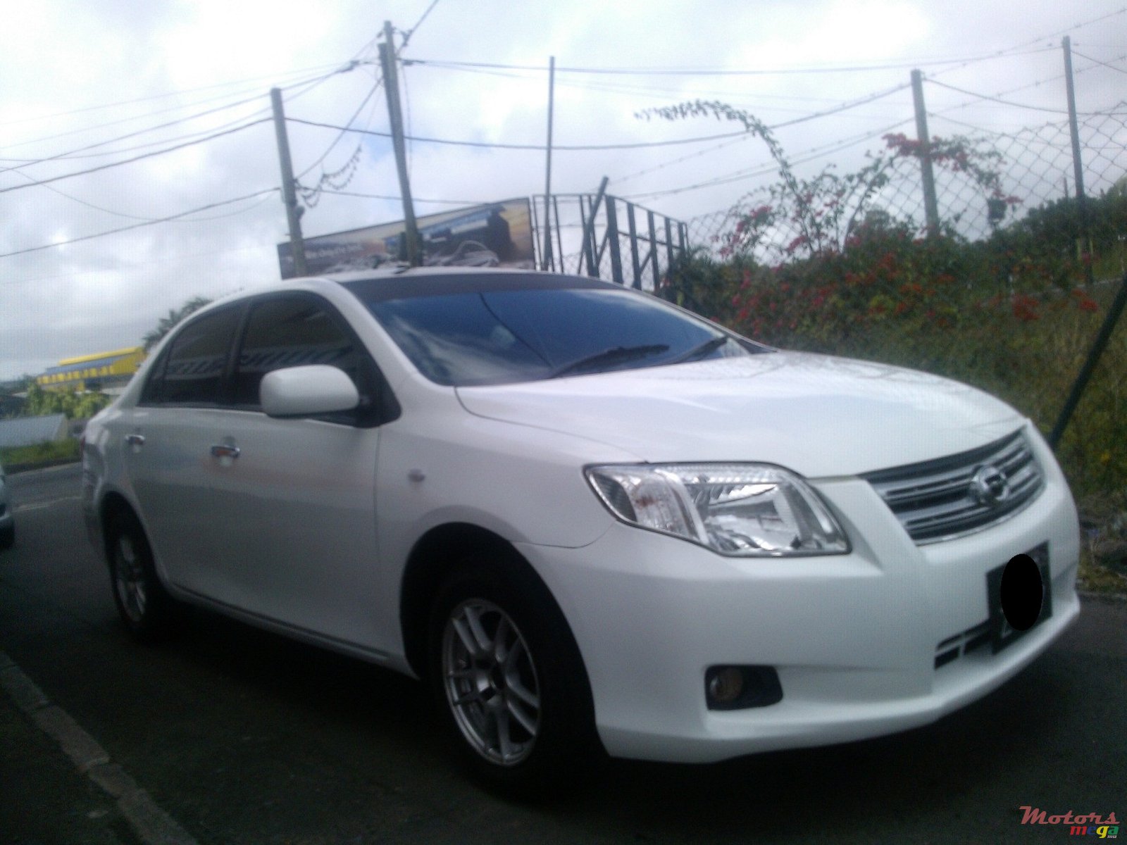 2007' Toyota Axio photo #1