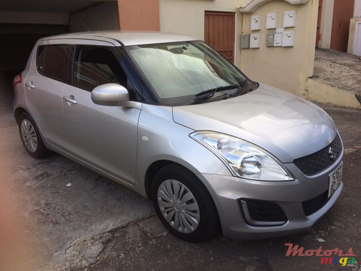 2013' Suzuki Swift photo #1