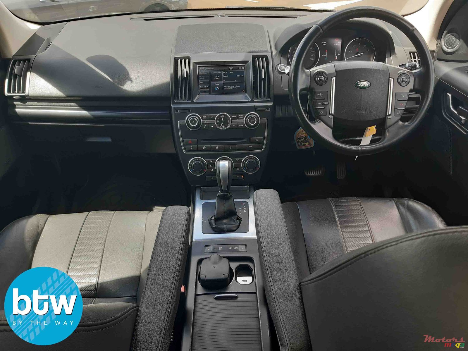 2013' Land Rover Freelander 2 Si4 photo #4