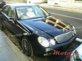 2006' Mercedes-Benz E-Class E200 W211 photo #1