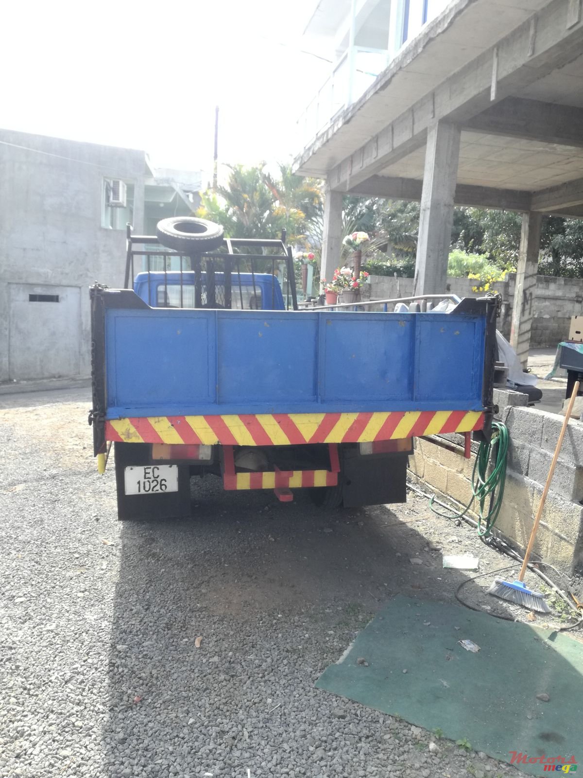 1991' Nissan Condor photo #5