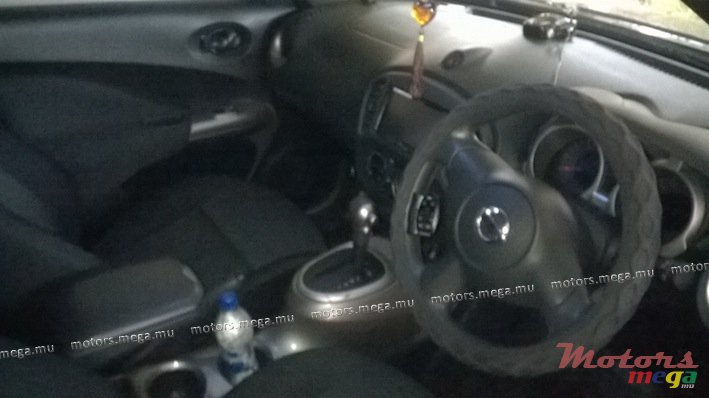 2011' Nissan JUKE photo #3