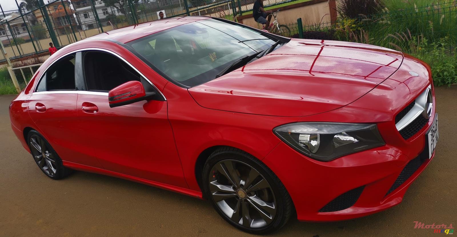 2014' Mercedes-Benz CLA 180 photo #3