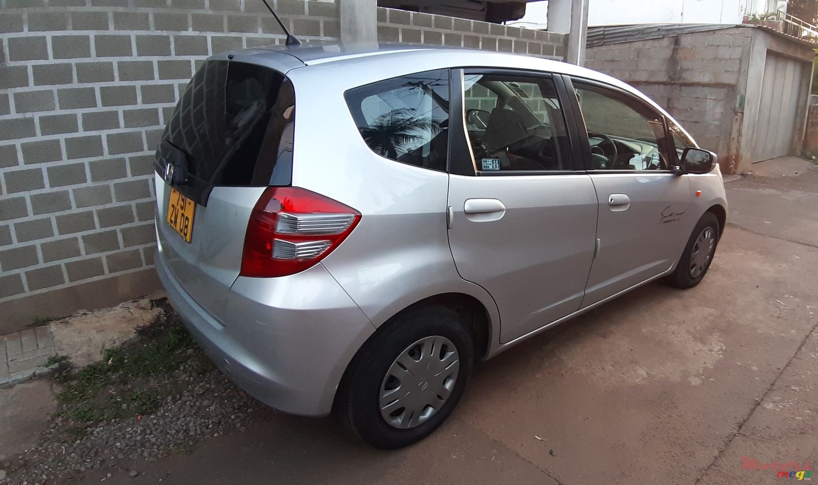 2008' Honda Fit photo #1